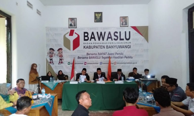 Musyawarah penyelesaian sengketa proses hari kedua diwarnai skorsing