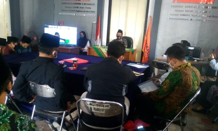 Sebelum pleno DPS, Bawaslu Kabupaten Banyuwangi lakukan evaluasi dan sinkronisasi Internal