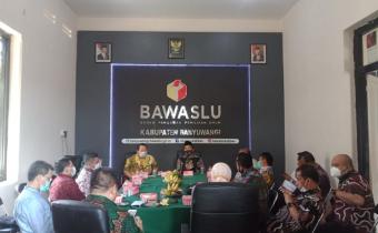 Cek Kesiapan Pilkada 2020, DPRD Jatim Datangi Bawaslu Banyuwangi